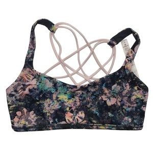 Lululemon Free to be Wild Sports Bra | Size 6 | Small